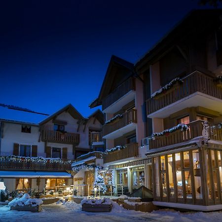 Logis Hotel Gai Soleil Samoëns Exteriér fotografie