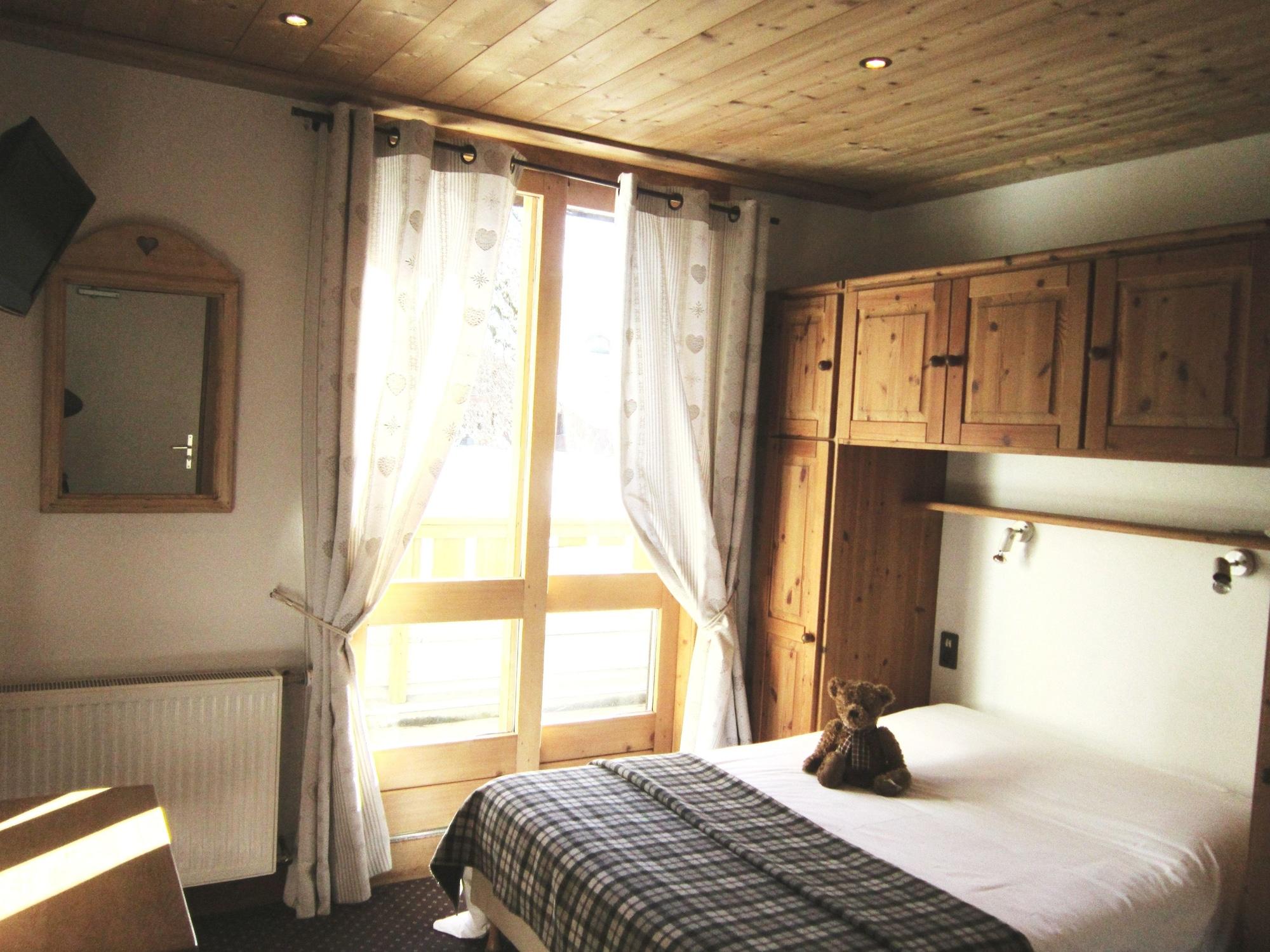 Logis Hotel Gai Soleil Samoëns Exteriér fotografie
