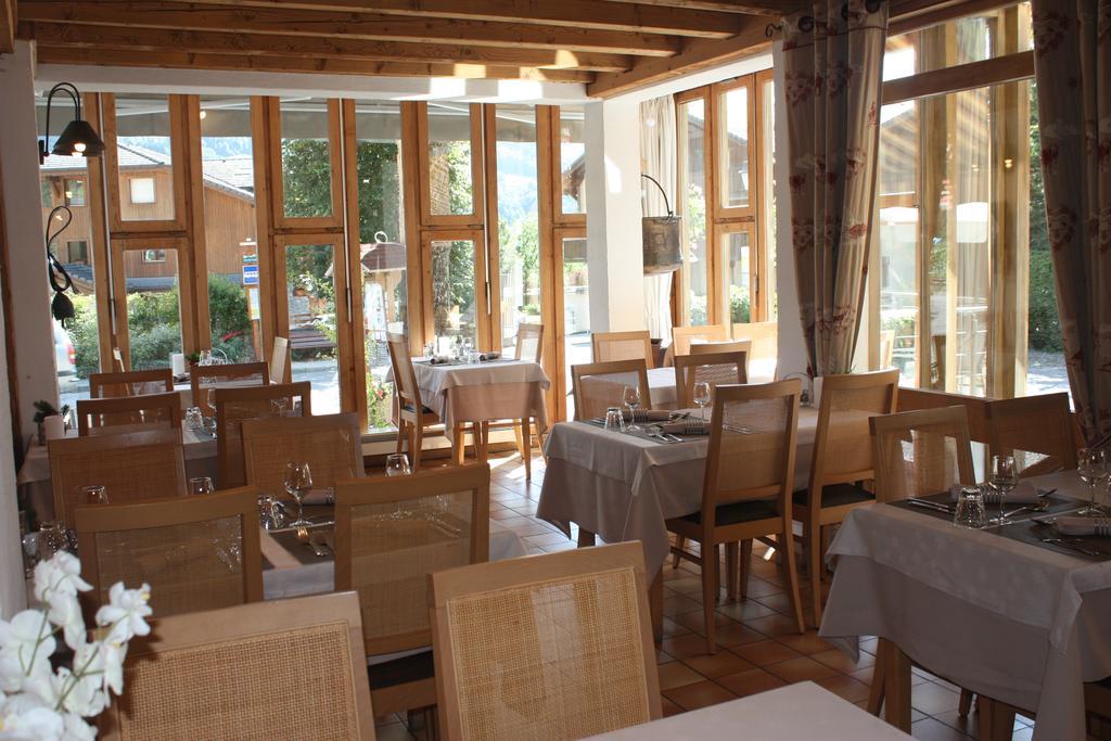 Logis Hotel Gai Soleil Samoëns Exteriér fotografie