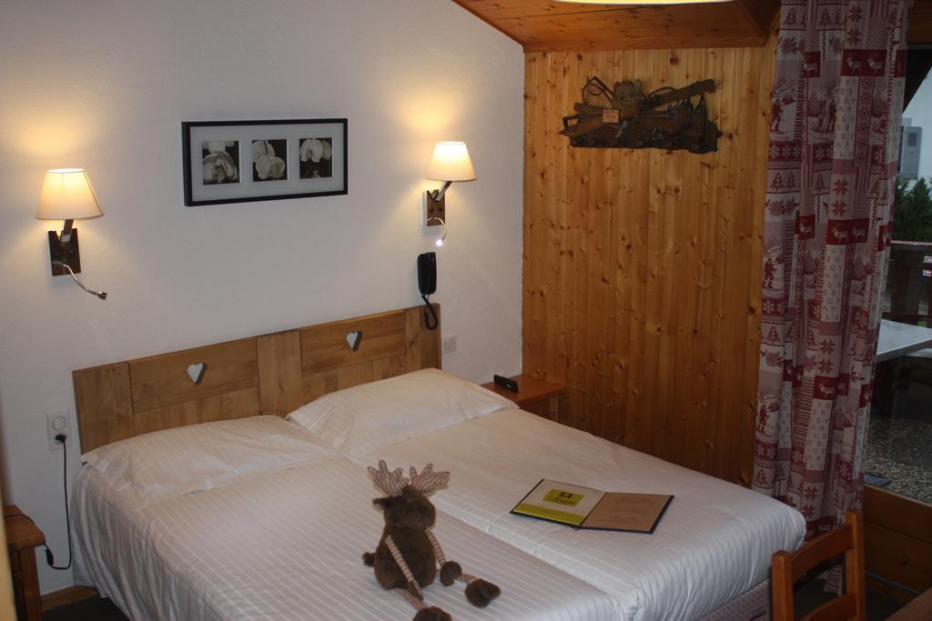 Logis Hotel Gai Soleil Samoëns Exteriér fotografie